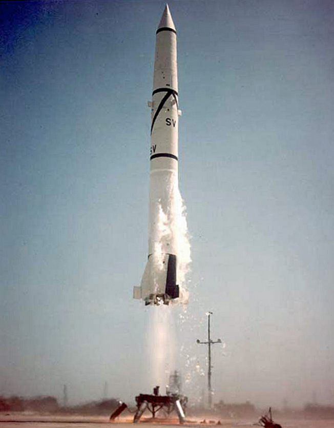 Баллистическая ракета PGM-11A Redstone