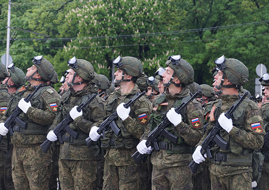 Около 500 военнослужащих по призыву в ЮВО прошли курс интенсивной одиночной подготовки Около 500 военнослужащих по призыву в ЮВО прошли курс интенсивной одиночной подготовки