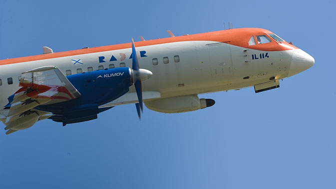 Ил-114
