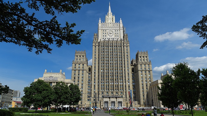 Запад заслужил адекватный ответ российских дипломатов
